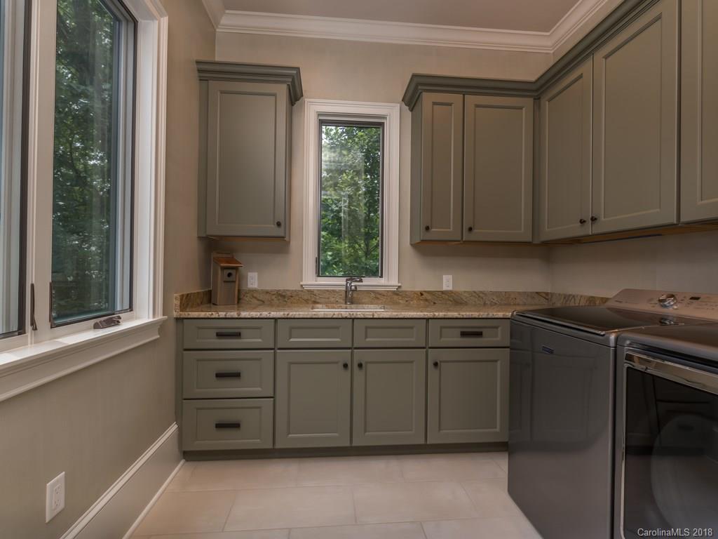 506 High Cliffs Road Hendersonville, NC 28739 - Photo 14 of 31 Gallery Image 14