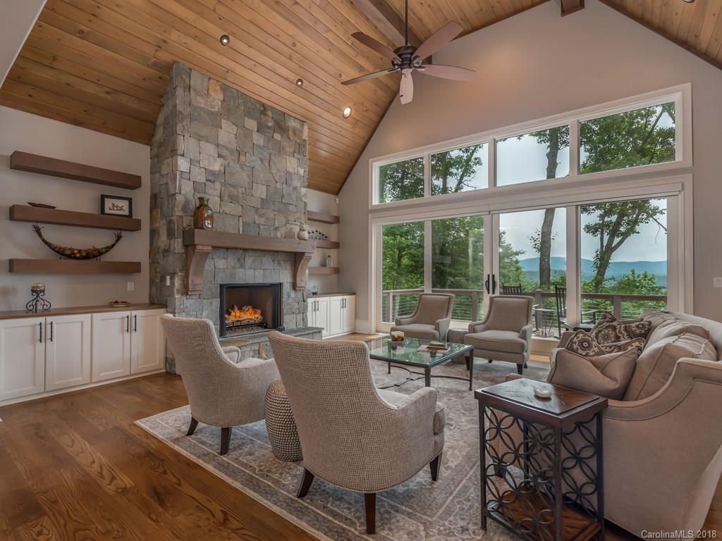 506 High Cliffs Road Hendersonville, NC 28739 - Photo 3 of 31 Gallery Image 3