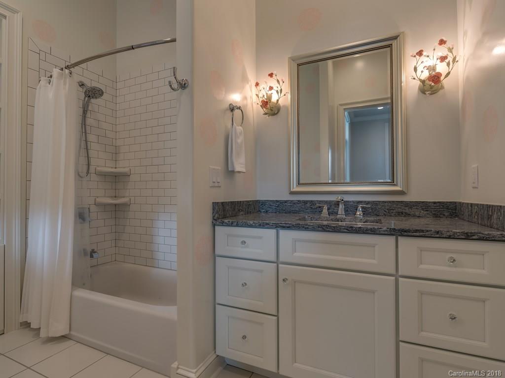 506 High Cliffs Road Hendersonville, NC 28739 - Photo 27 of 31 Gallery Image 27