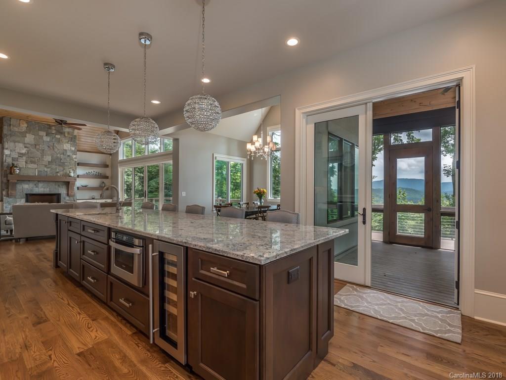 506 High Cliffs Road Hendersonville, NC 28739 - Photo 9 of 31 Gallery Image 9