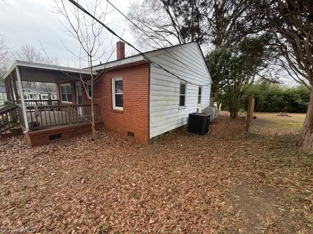 $1,075 | 1101 Easton Road, Greensboro, NC 27405