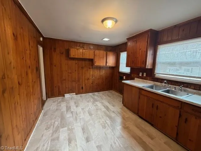 $1,075 | 1101 Easton Road, Greensboro, NC 27405