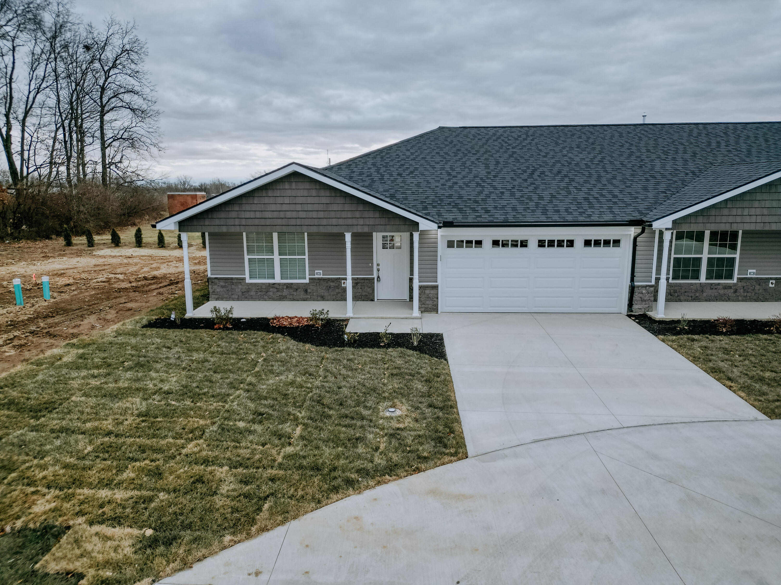 4514 West Ridgewood Road Springfield, OH 45503 - Photo 2 of 31