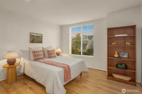 $699,950 | 16009 24th Street East, Lake Tapps, WA 98391