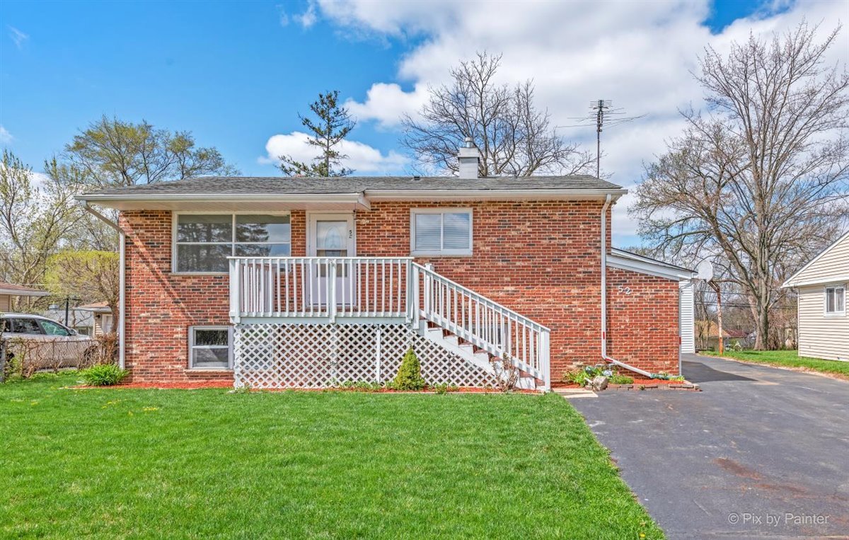 52 Wren Road Carpentersville, IL 60110 - Photo 2 of 24