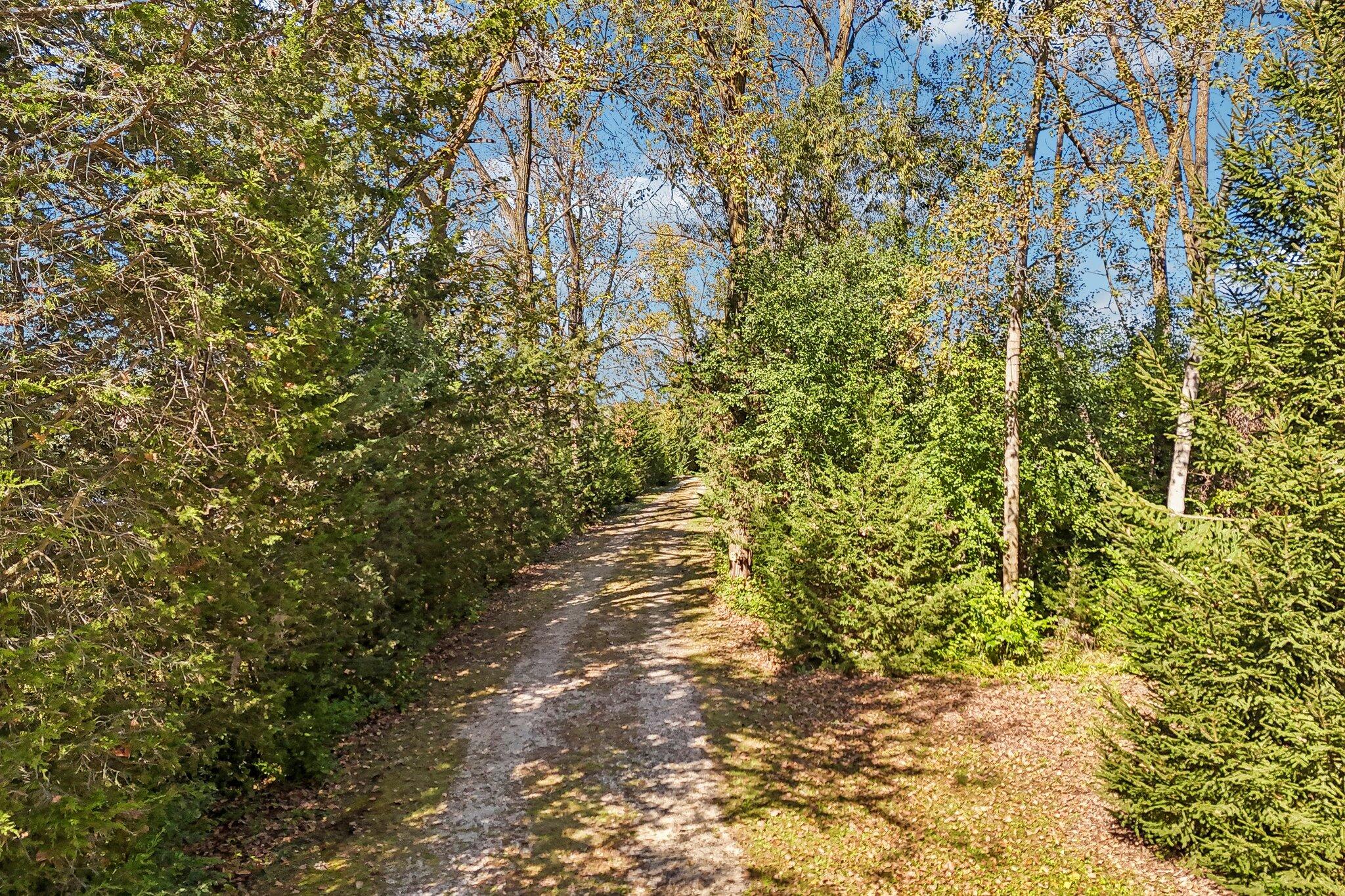 W1654 County Rd F Sullivan, WI 53178 - Photo 6 of 68 63-web-or-mls-W1654 County Rd F-S0610-06