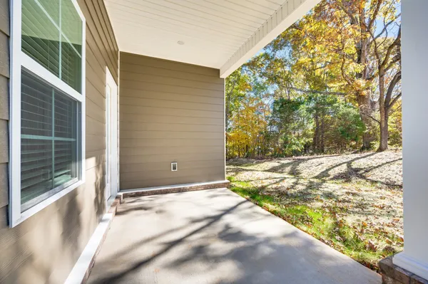 a house view with a outdoor space