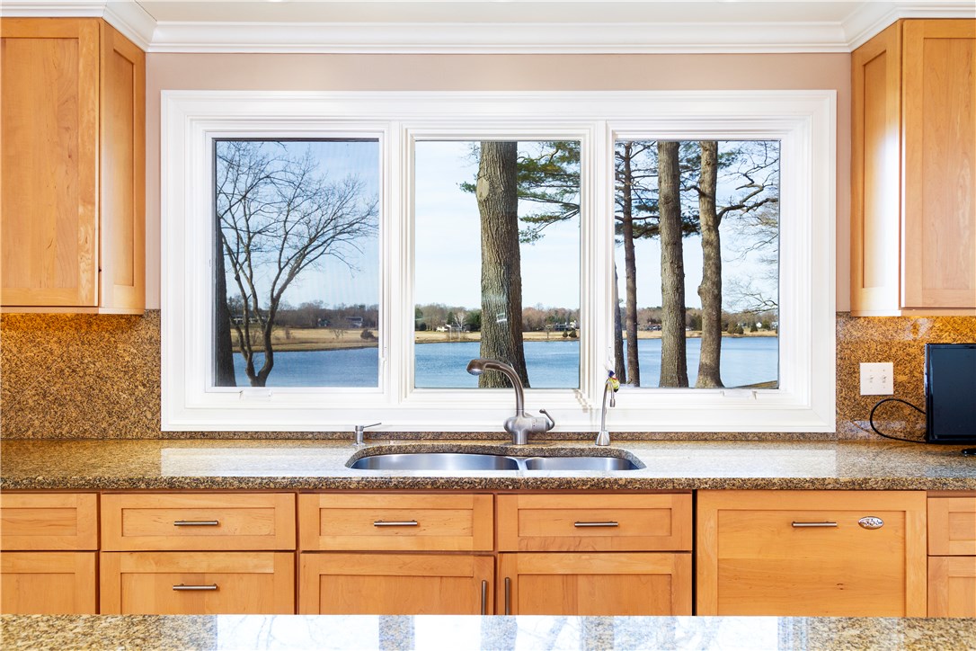 25 Pojac Point Road North Kingstown, RI 02852 - Photo 14 of 40