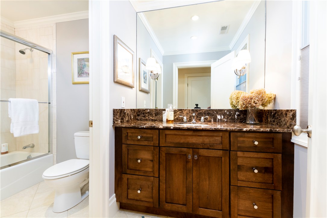 25 Pojac Point Road North Kingstown, RI 02852 - Photo 29 of 40 Guest bath with marble vanity!