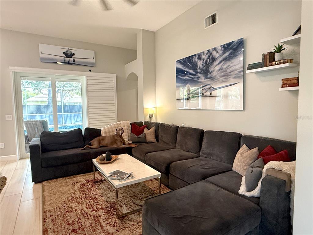 10501 Rochester Way Tampa, FL 33626 - Photo 20 of 45