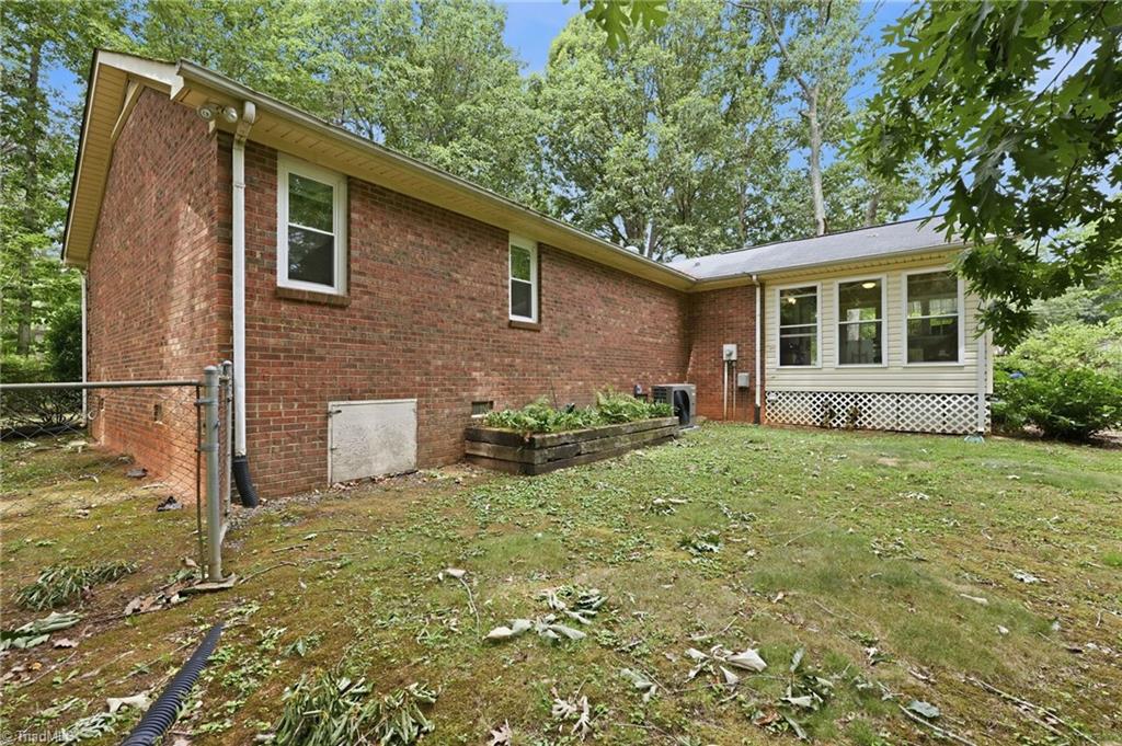 118 Honey Road Stokesdale, NC 27357 - Photo 5 of 39