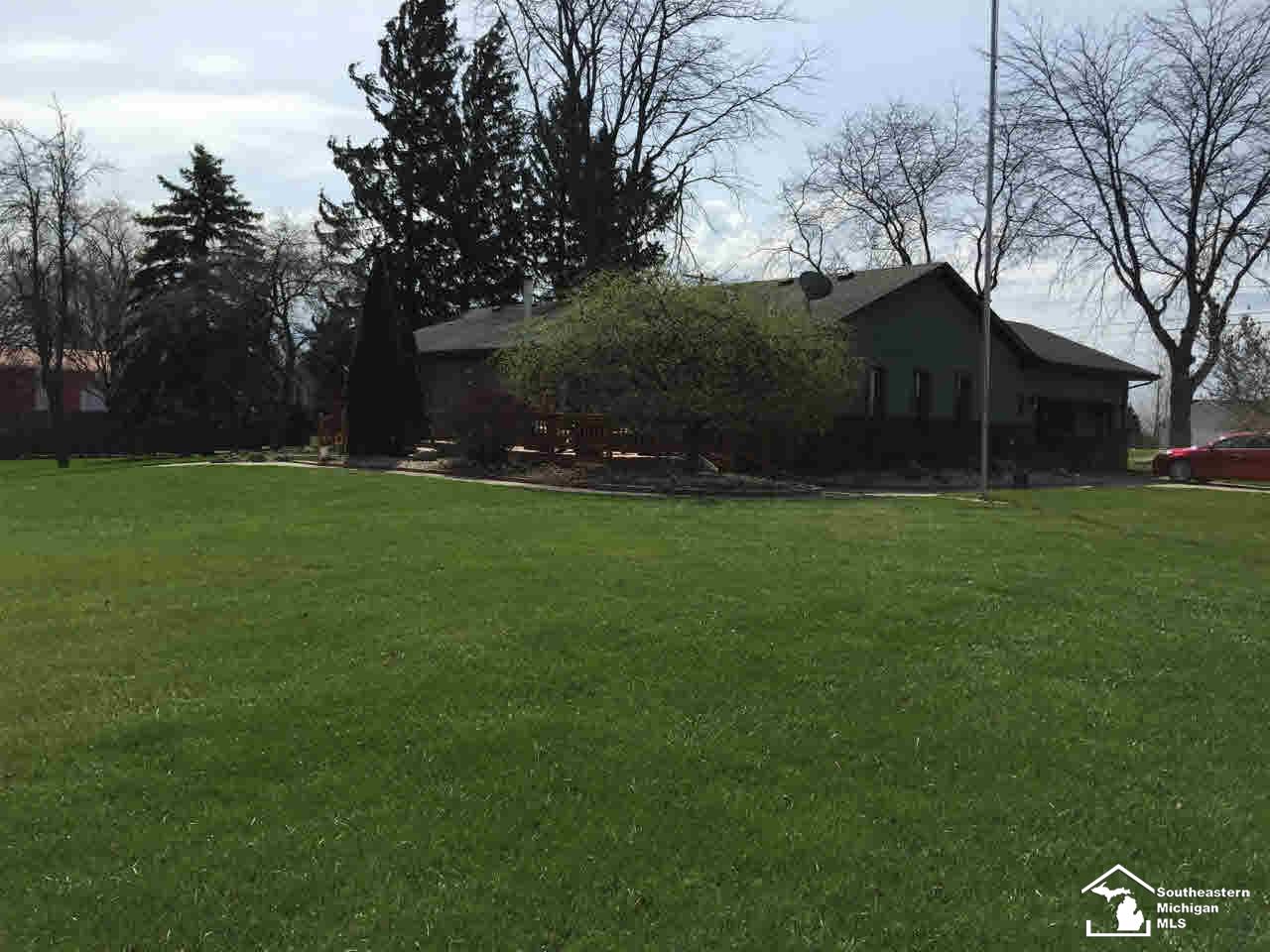 3350 Cousino Road Erie, MI 48133 - Photo 5 of 25 20435981-4.JPG