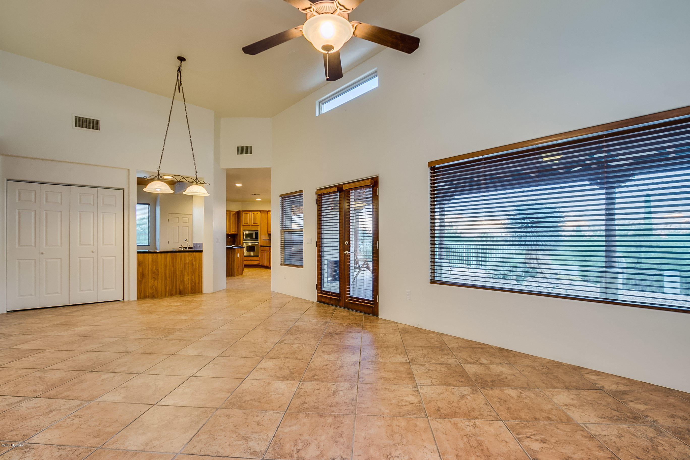 8674 South Long Bar Ranch Place Vail, AZ 85641 - Photo 5 of 29