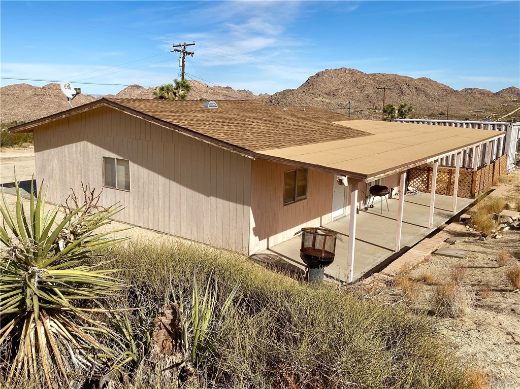 61881 Joshua Trail Joshua Tree, CA 92252 - Photo 6 of 22