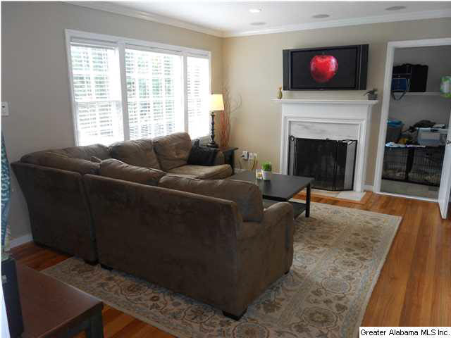 804 Cobb Street Birmingham, AL 35209 - Photo 2 of 24