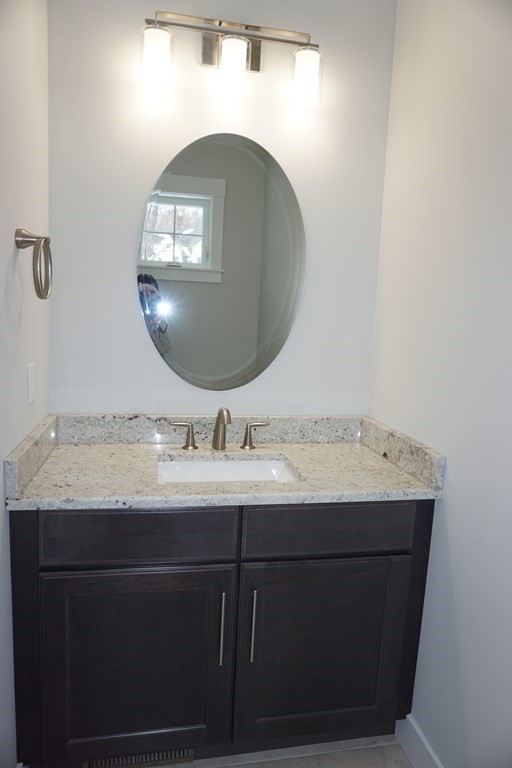 3 Cold Spring Road, Unit 3 Westford, MA 01886 - Photo 5 of 24 Gallery Image 5