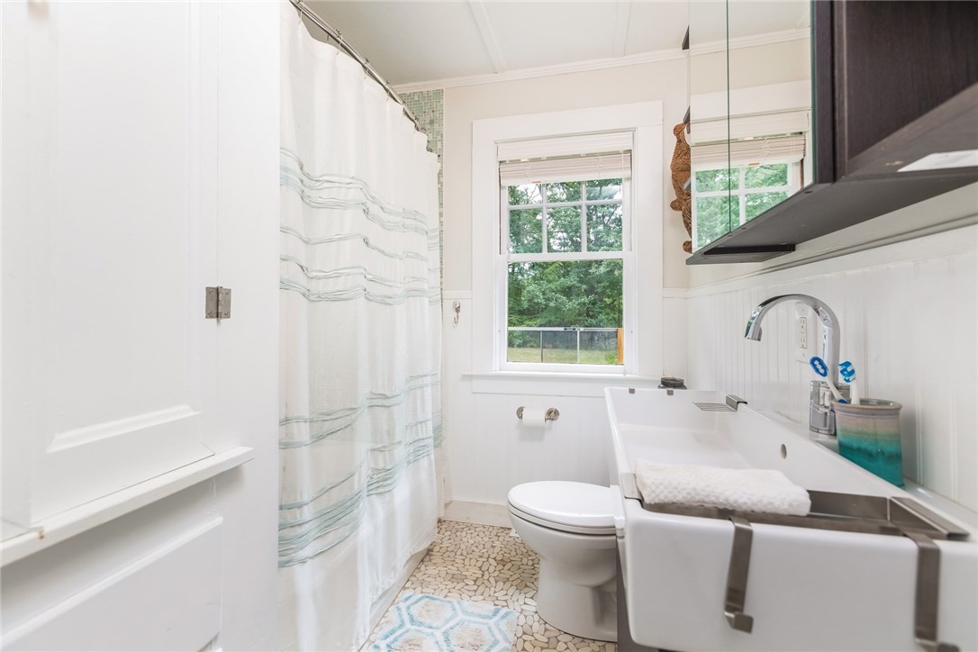 3727 Old Post Road Charlestown, RI 02813 - Photo 14 of 26