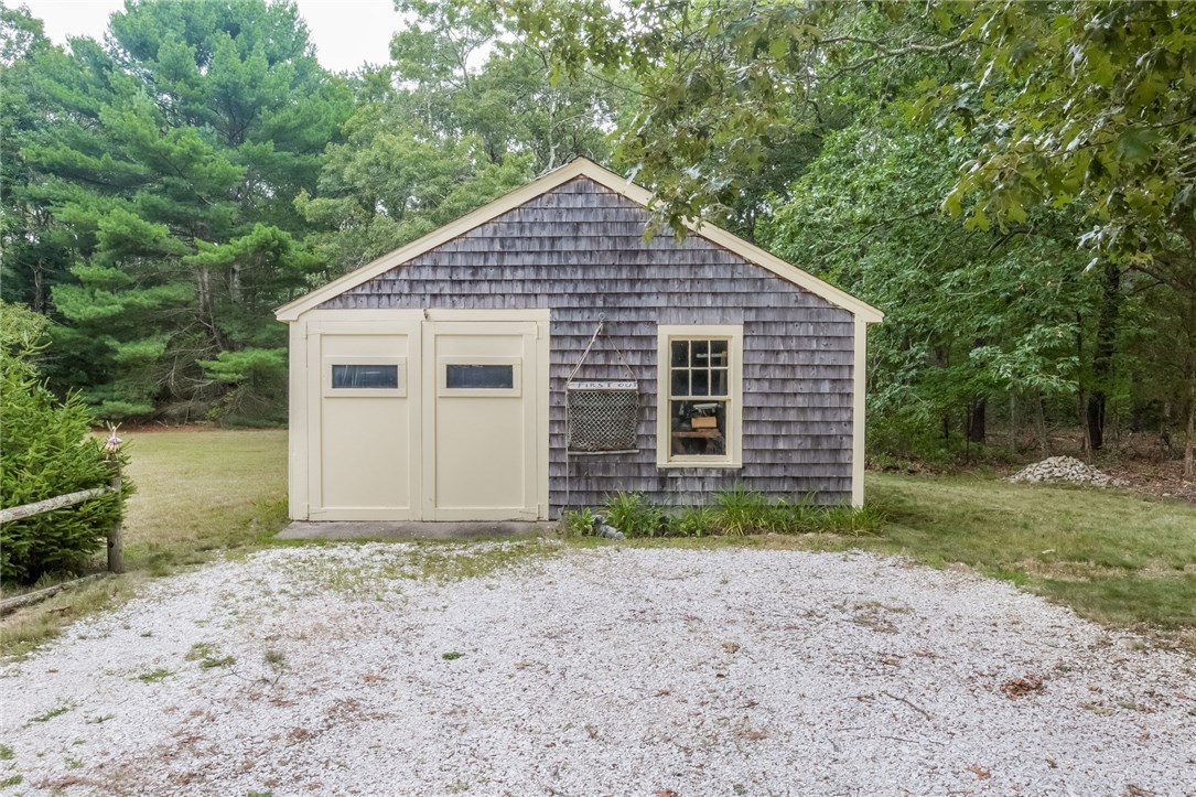 3727 Old Post Road Charlestown, RI 02813 - Photo 2 of 26