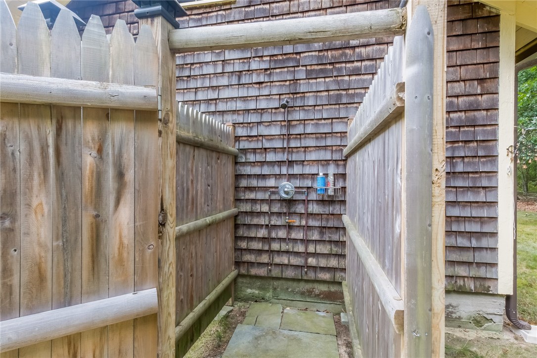 3727 Old Post Road Charlestown, RI 02813 - Photo 23 of 26