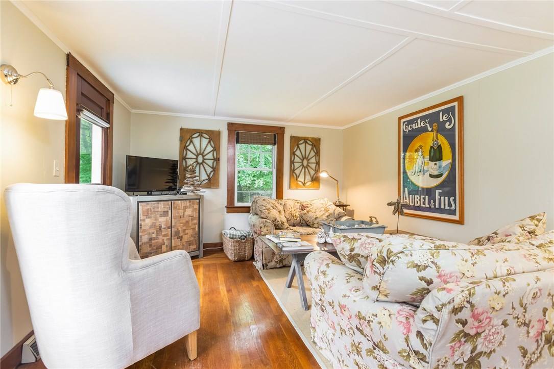 3727 Old Post Road Charlestown, RI 02813 - Photo 5 of 26