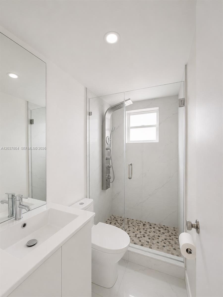 4240 Southwest 14th Street Miami, FL 33134 - Photo 9 of 16