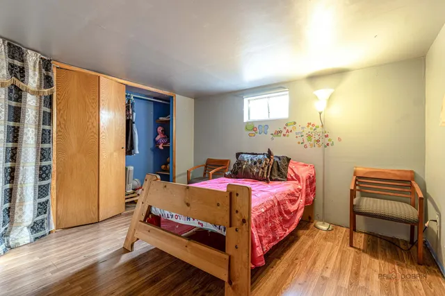 $392,000 | 908 East Central Road, Mount Prospect, IL 60056