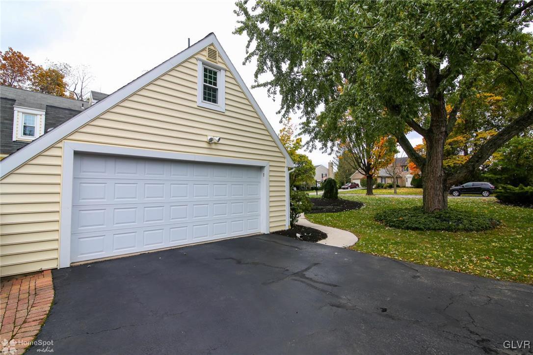 4227 Winchester Road Allentown, PA 18104 - Photo 5 of 50 Gallery Image 5