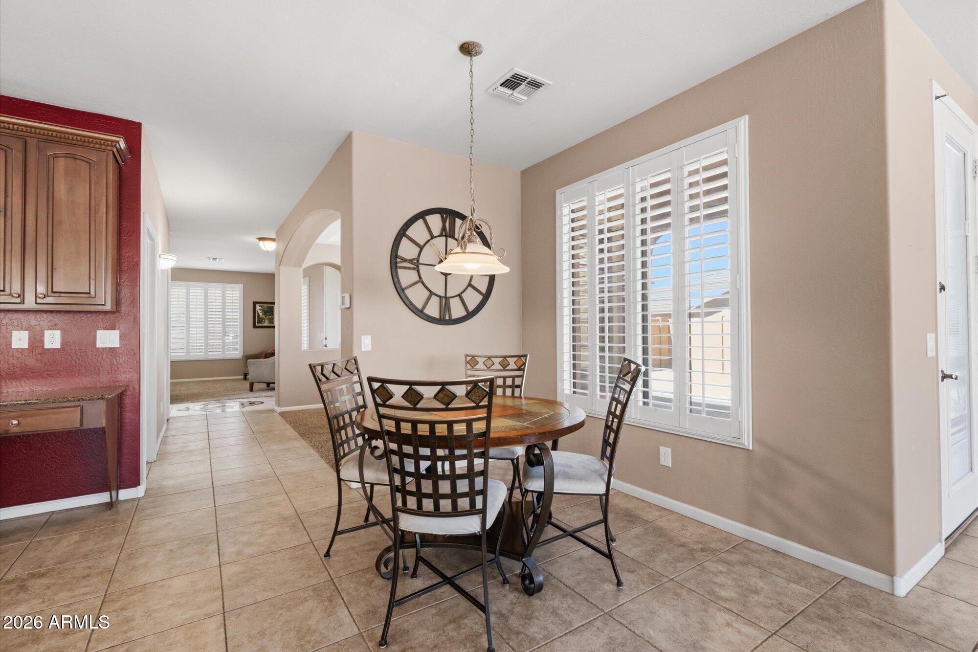 2020 West Caleb Road Phoenix, AZ 85085 - Photo 10 of 37 11-