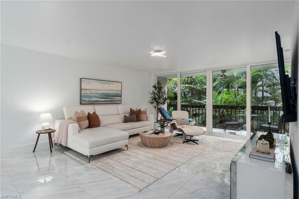 995 9th Avenue South, Unit 4 Naples, FL 34102 - Photo 8 of 50