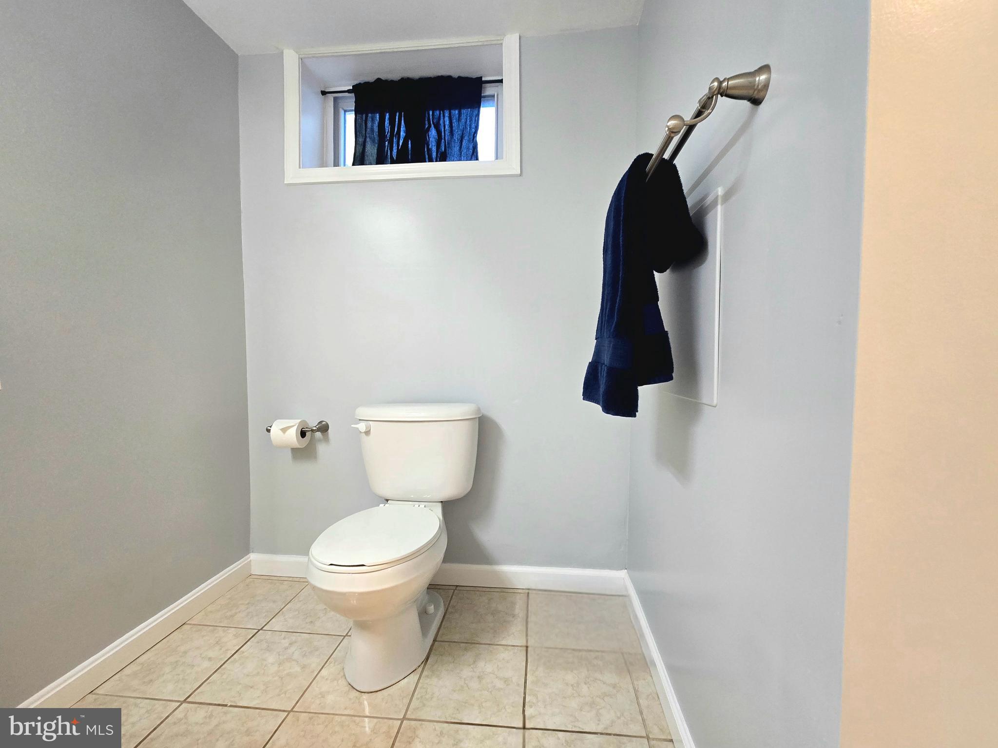 1827 Ridgewick Road Glen Burnie, MD 21061 - Photo 20 of 34 privacy