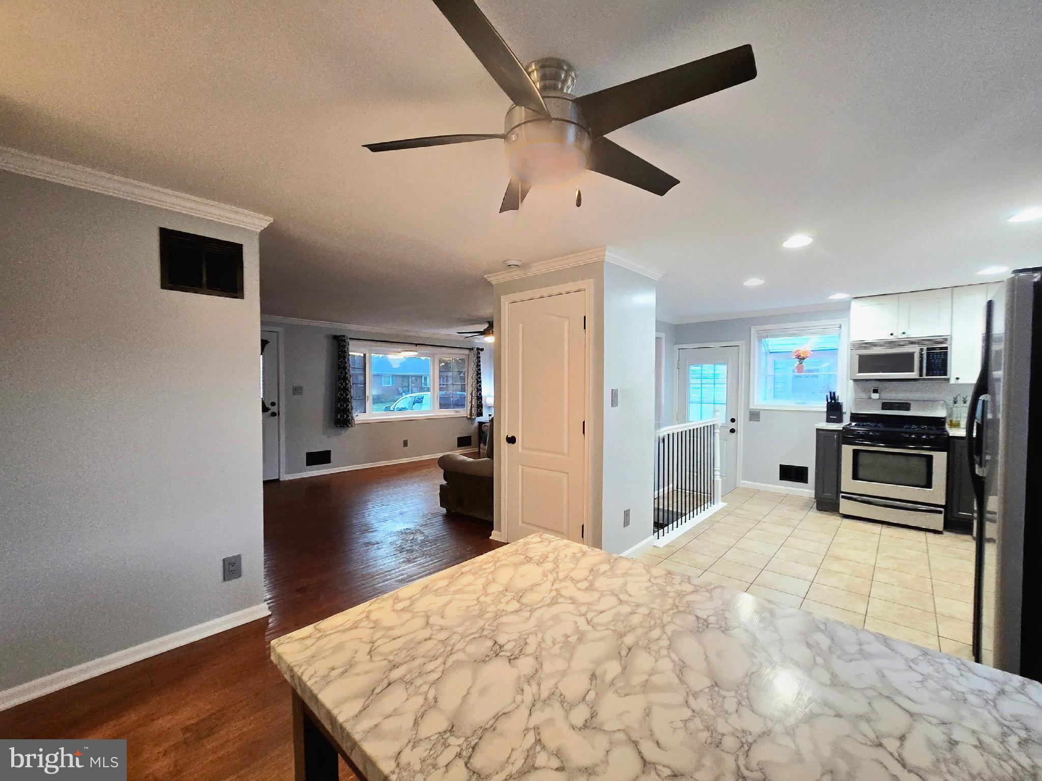 1827 Ridgewick Road Glen Burnie, MD 21061 - Photo 2 of 34 Gallery Image 2