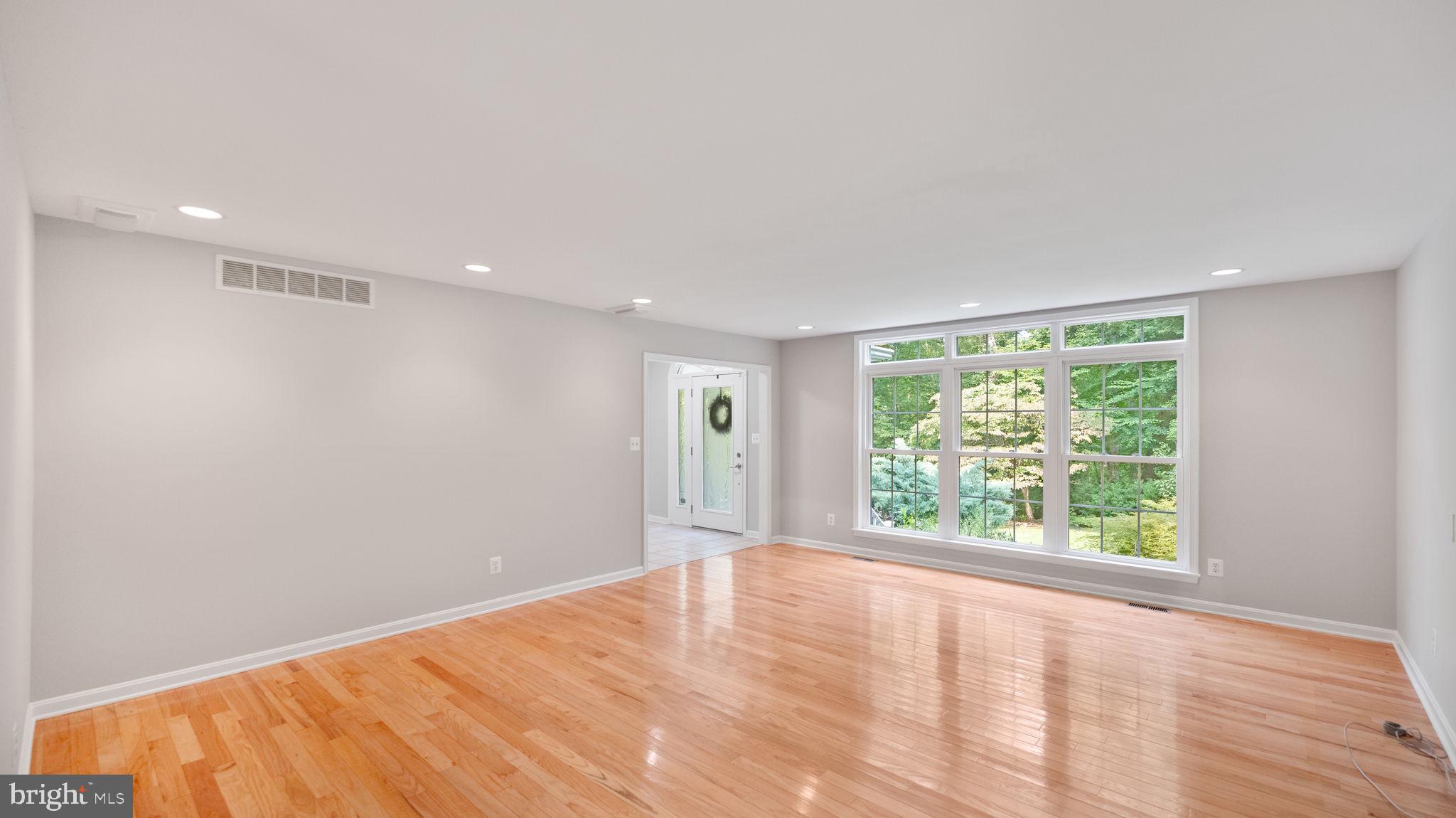 2317 Carrollton Road Westminster, MD 21157 - Photo 7 of 64