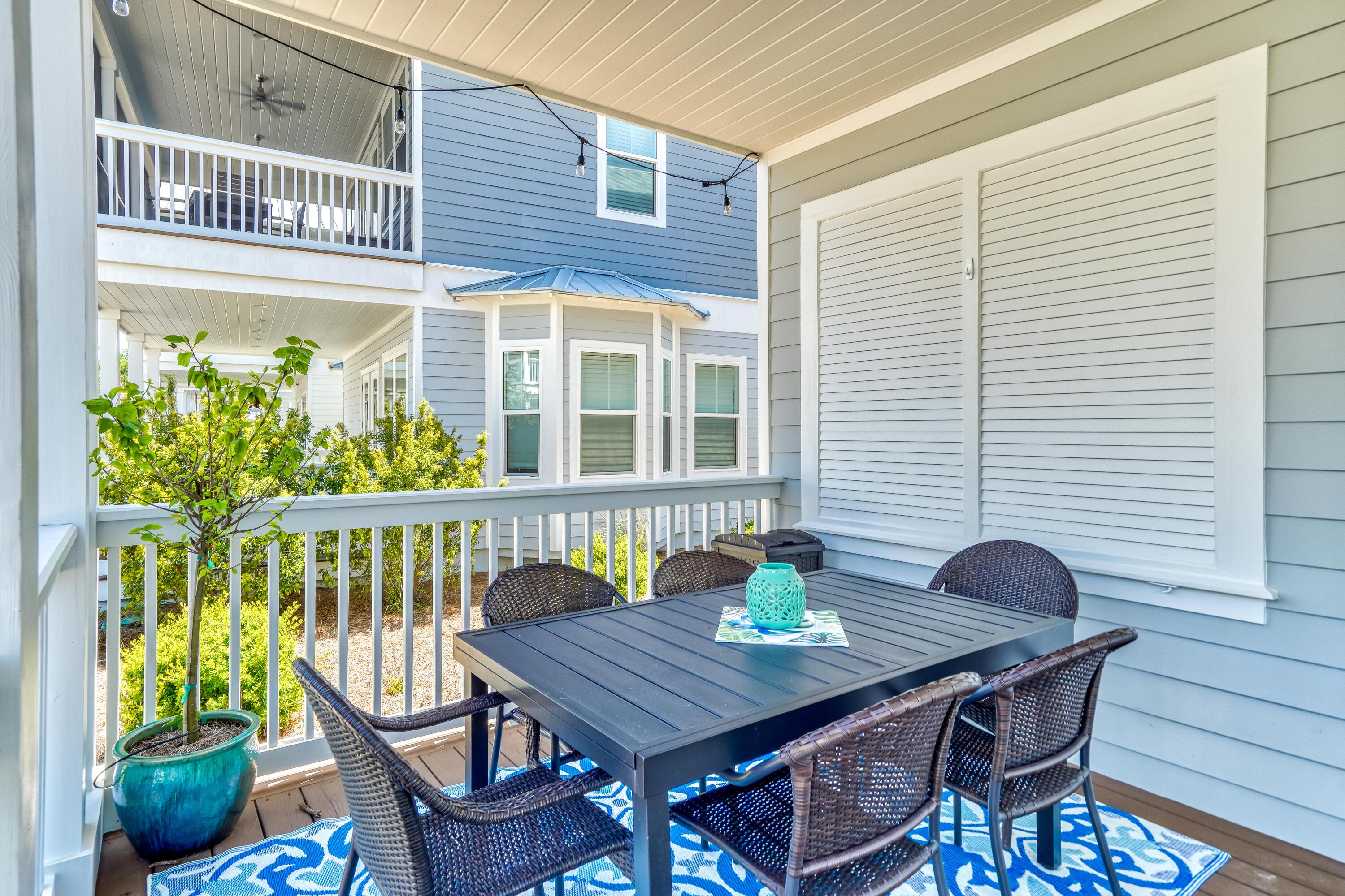 117 Prairie Pass Santa Rosa Beach, FL 32459 - Photo 24 of 26 a balcony view with a seating space