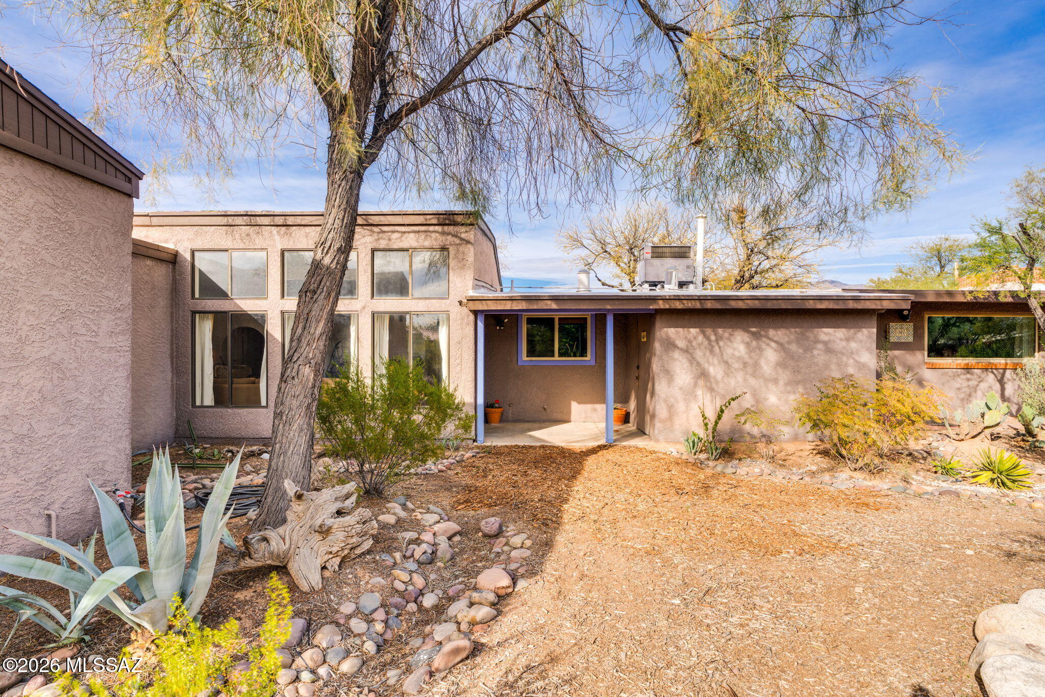 1951 East Greenlee Road Tucson, AZ 85719 - Photo 4 of 55