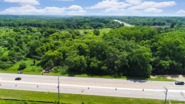 $349,000 | 25 Elgin) Road, Zion, IL 60099