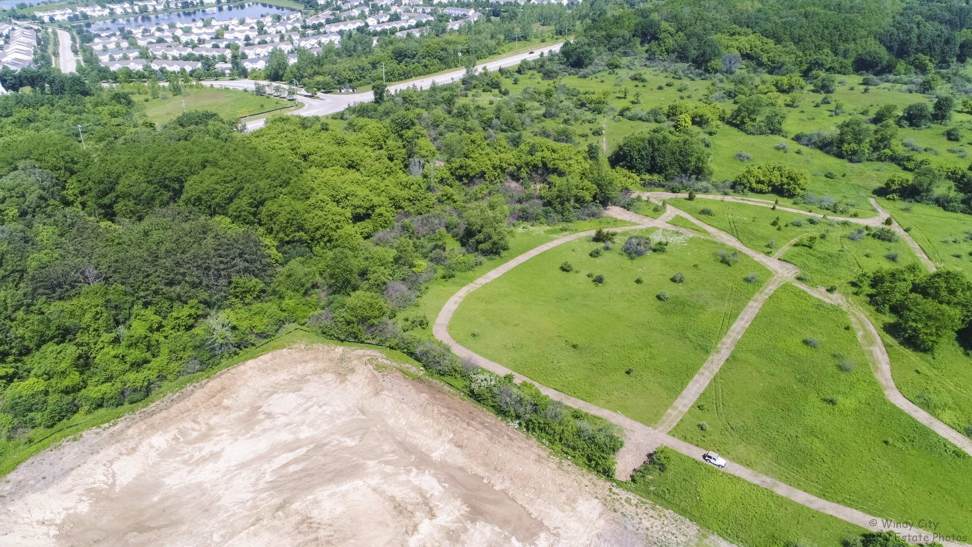 25 Elgin) Road Zion, IL 60099 - Photo 19 of 30