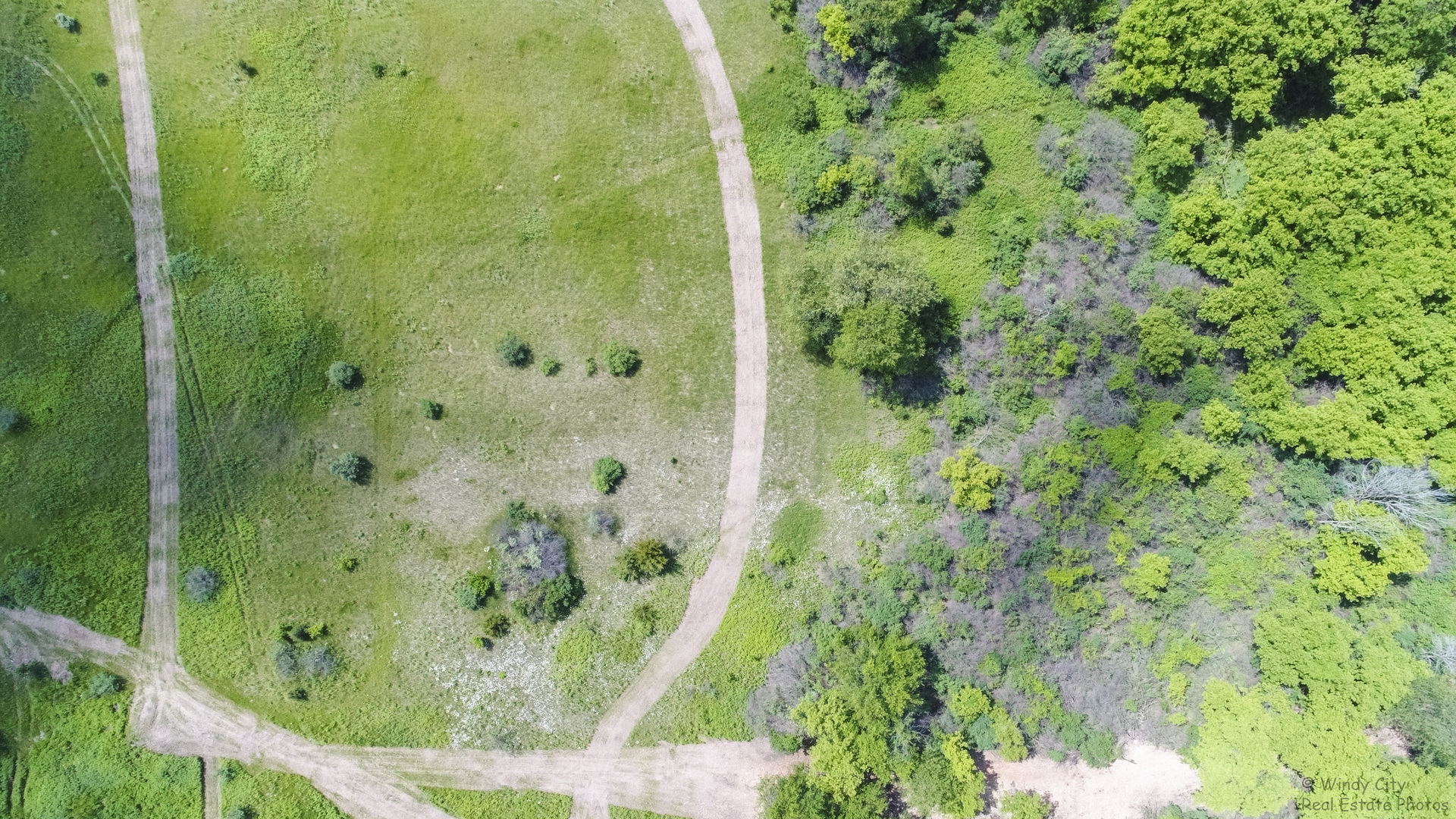 25 Elgin) Road Zion, IL 60099 - Photo 28 of 30