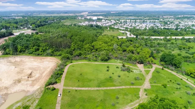 $349,000 | 25 Elgin) Road, Zion, IL 60099