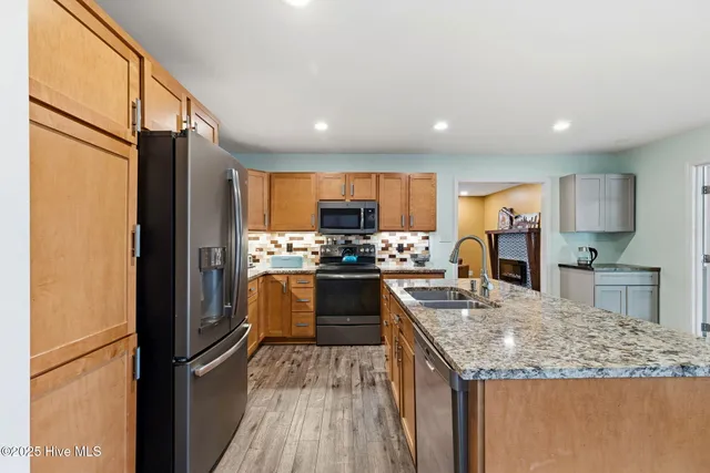 $525,000 | 3206 Monticello Drive, Wilmington, NC 28405