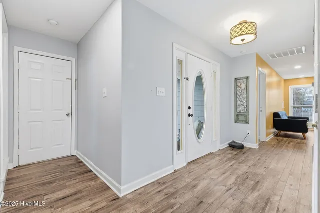 $525,000 | 3206 Monticello Drive, Wilmington, NC 28405