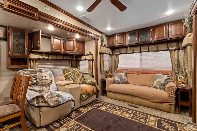 $325,000 | H05 North Sawyer Street, Cascade, ID 83611