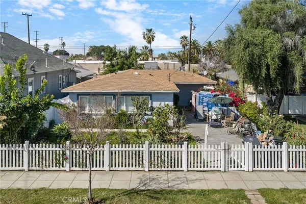 $489,000 | 915 Alta Street, Redlands, CA 92374