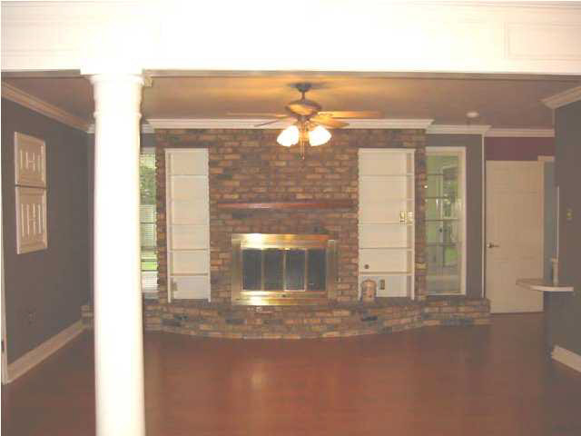 10724 Ranchwood Drive Baton Rouge, LA 70815 - Photo 3 of 5
