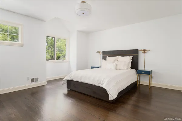 $2,599,000 | 12 Hampton Road, Purchase, NY 10577