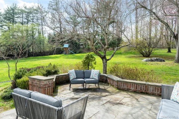 $2,599,000 | 12 Hampton Road, Purchase, NY 10577