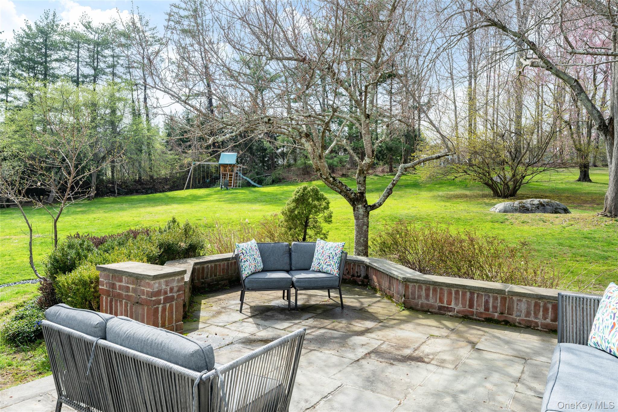 12 Hampton Road Purchase, NY 10577 - Photo 20 of 25