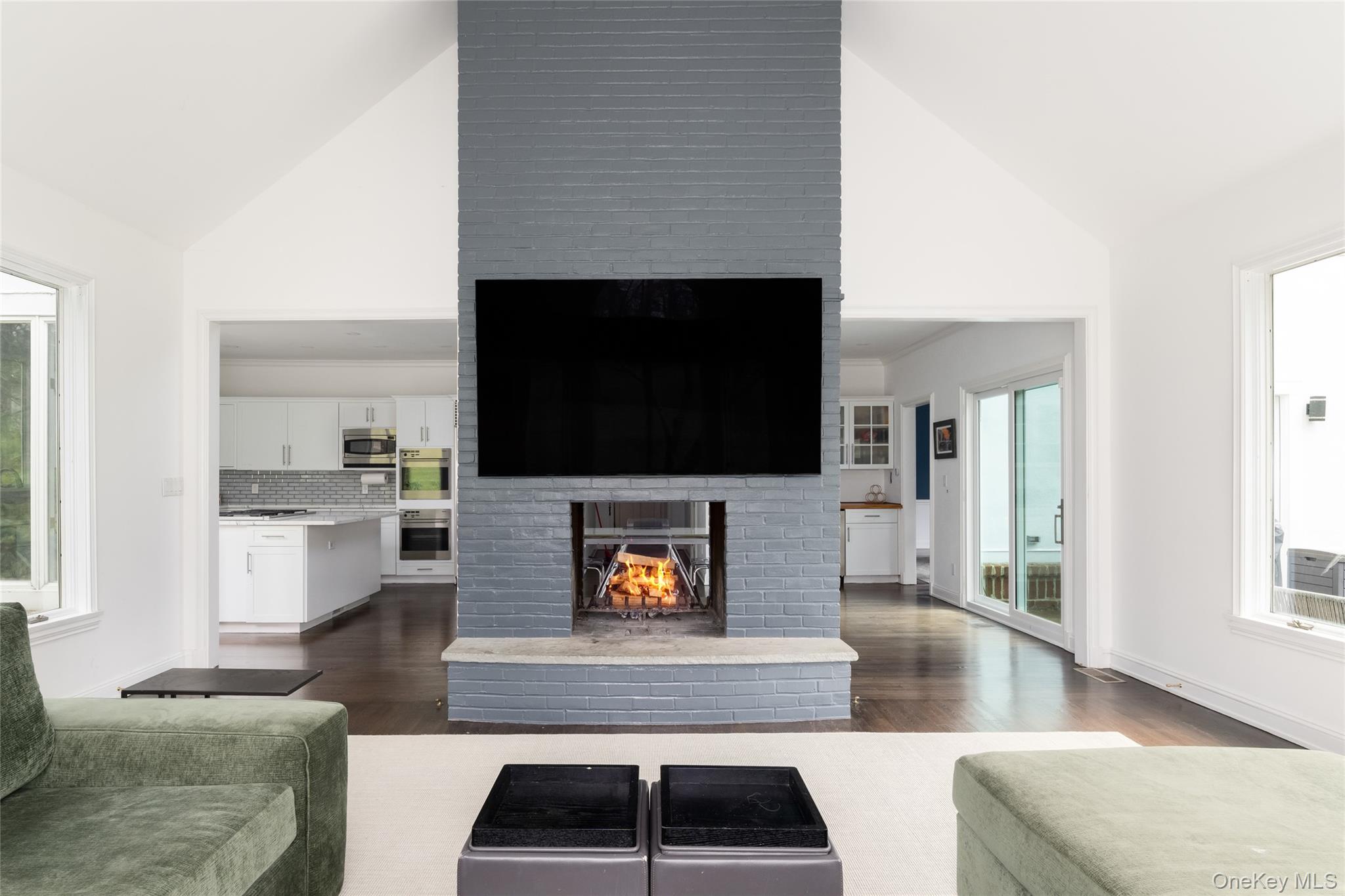 12 Hampton Road Purchase, NY 10577 - Photo 10 of 25