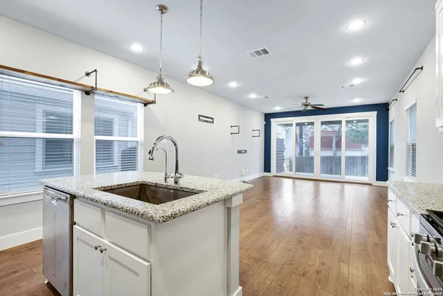 $2,200 | 507 Elmhurst Avenue, San Antonio, TX 78209