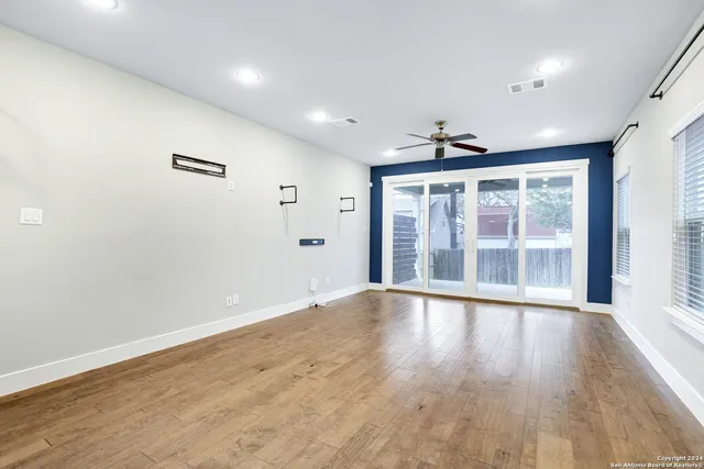 $2,200 | 507 Elmhurst Avenue, San Antonio, TX 78209