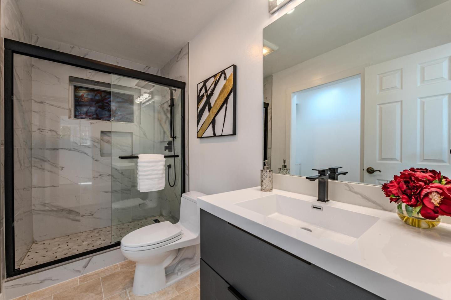 339 Kings Road Brisbane, CA 94005 - Photo 12 of 37